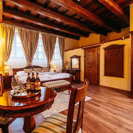 Knížecí Regent Affittacamere 4*
